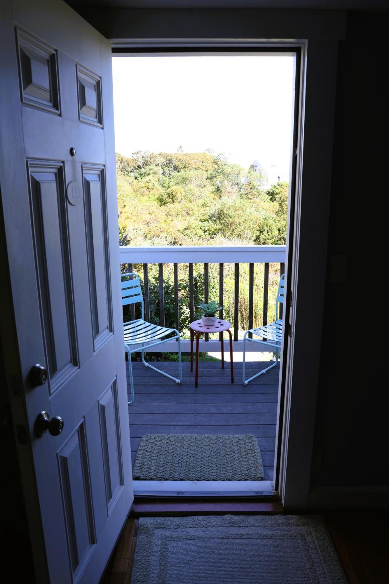 An English Garden Dennisport Room photo